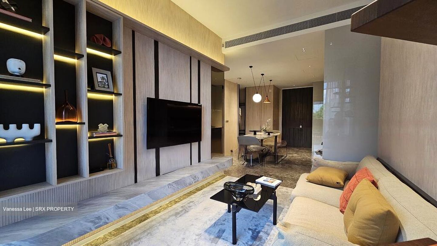 19 Nassim (D10), Apartment #565783231